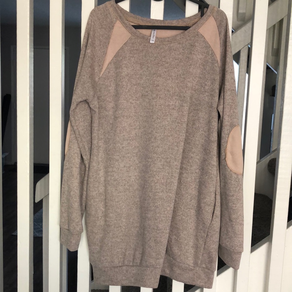 Sweater good condition SIZE 1XL